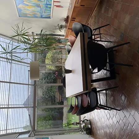 D'hotes Dans Magnifique Propriete Oda ve Kahvaltı *